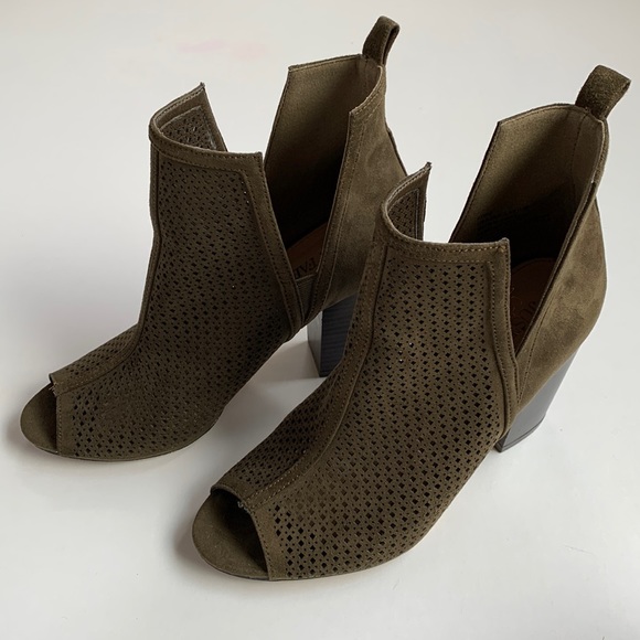 JUSTFAB Laser Cut Open Toe Bootie Koko Size 5.5 Olive Green - Picture 4 of 13